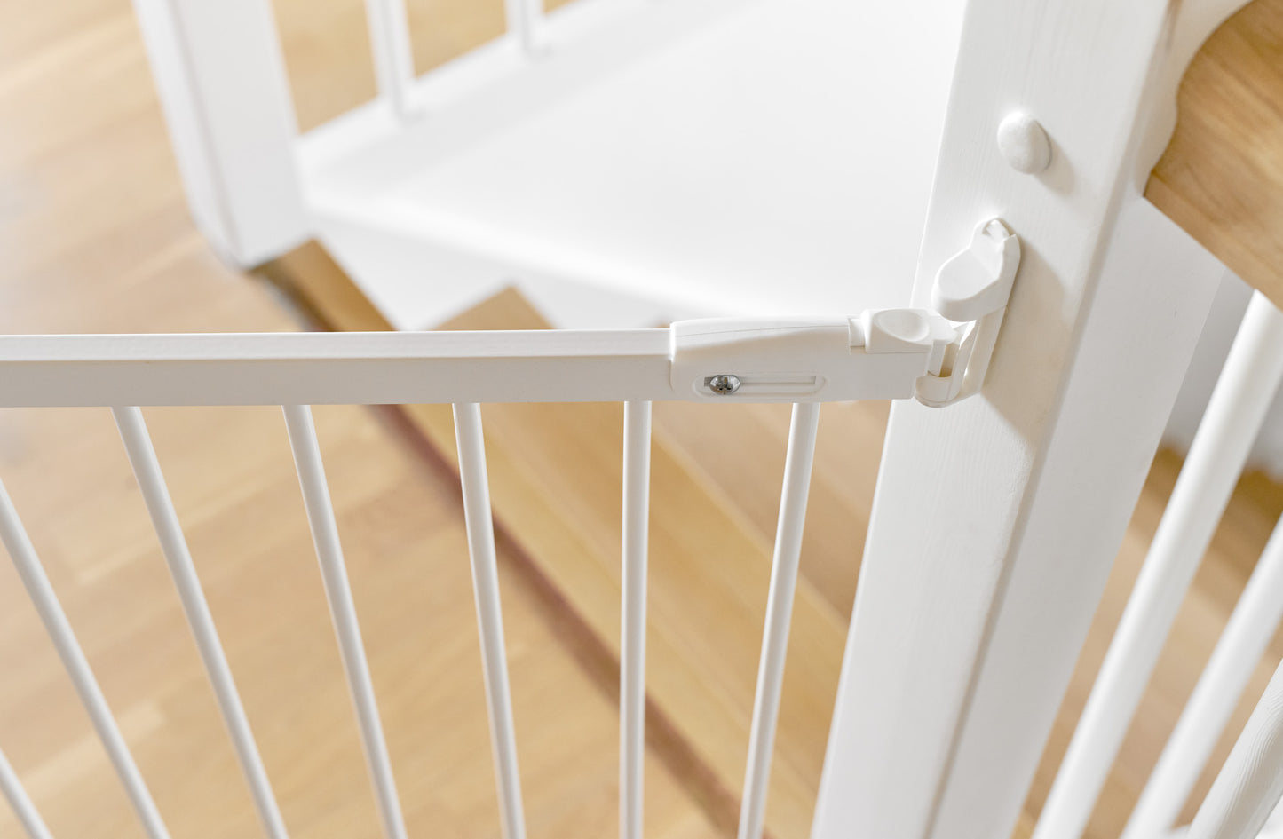 Babydan Ebba Bebek ve Çocuk Güvenlik Kapısı 67 - 105,5 cm Beyaz